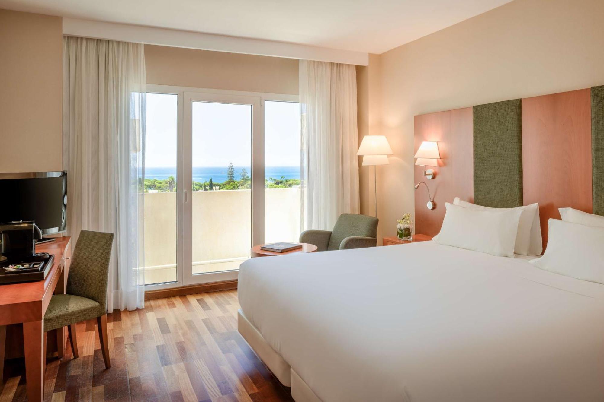 Nh Collection Marbella Hotel Bagian luar foto