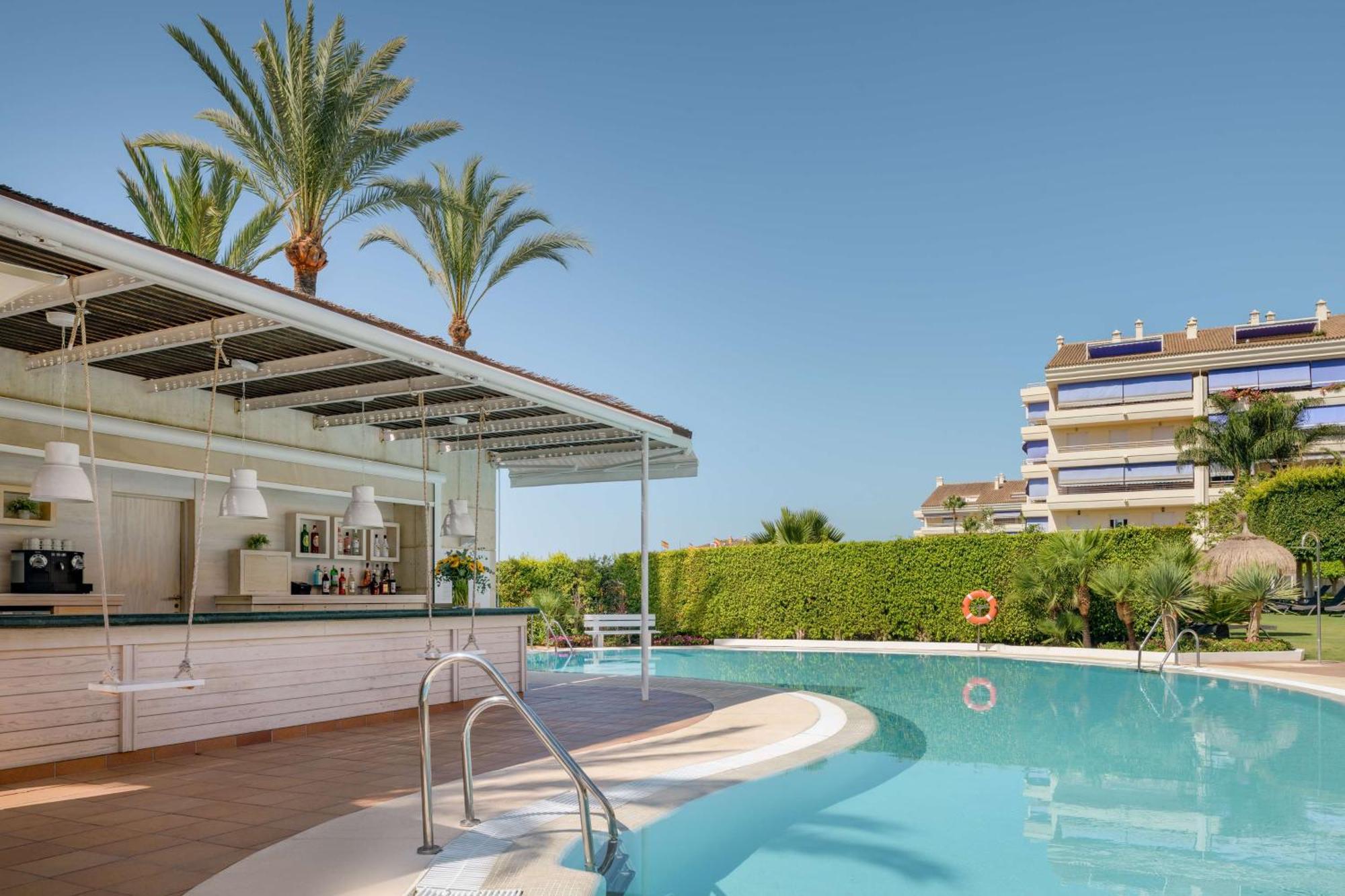 Nh Collection Marbella Hotel Bagian luar foto