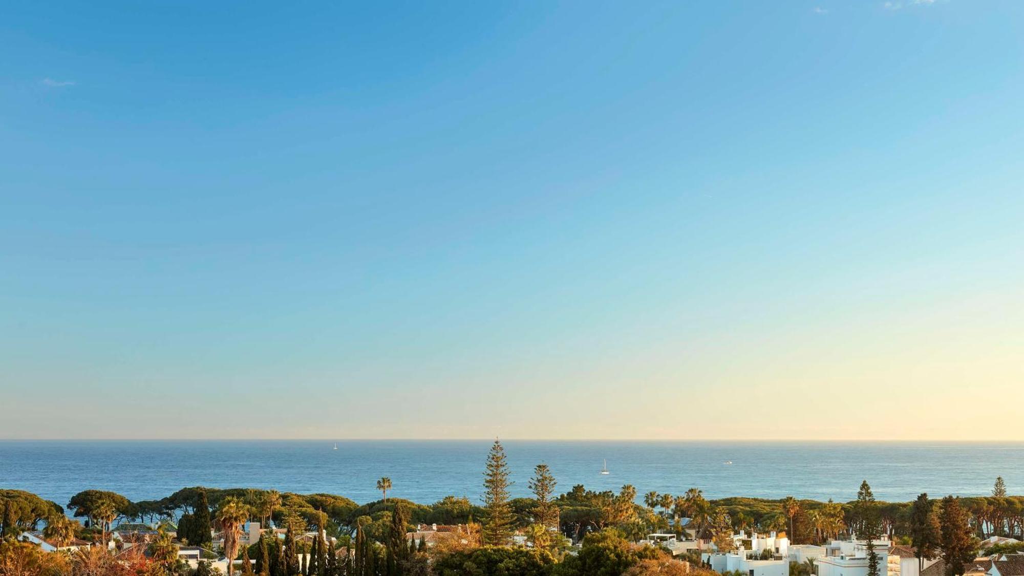 Nh Collection Marbella Hotel Bagian luar foto