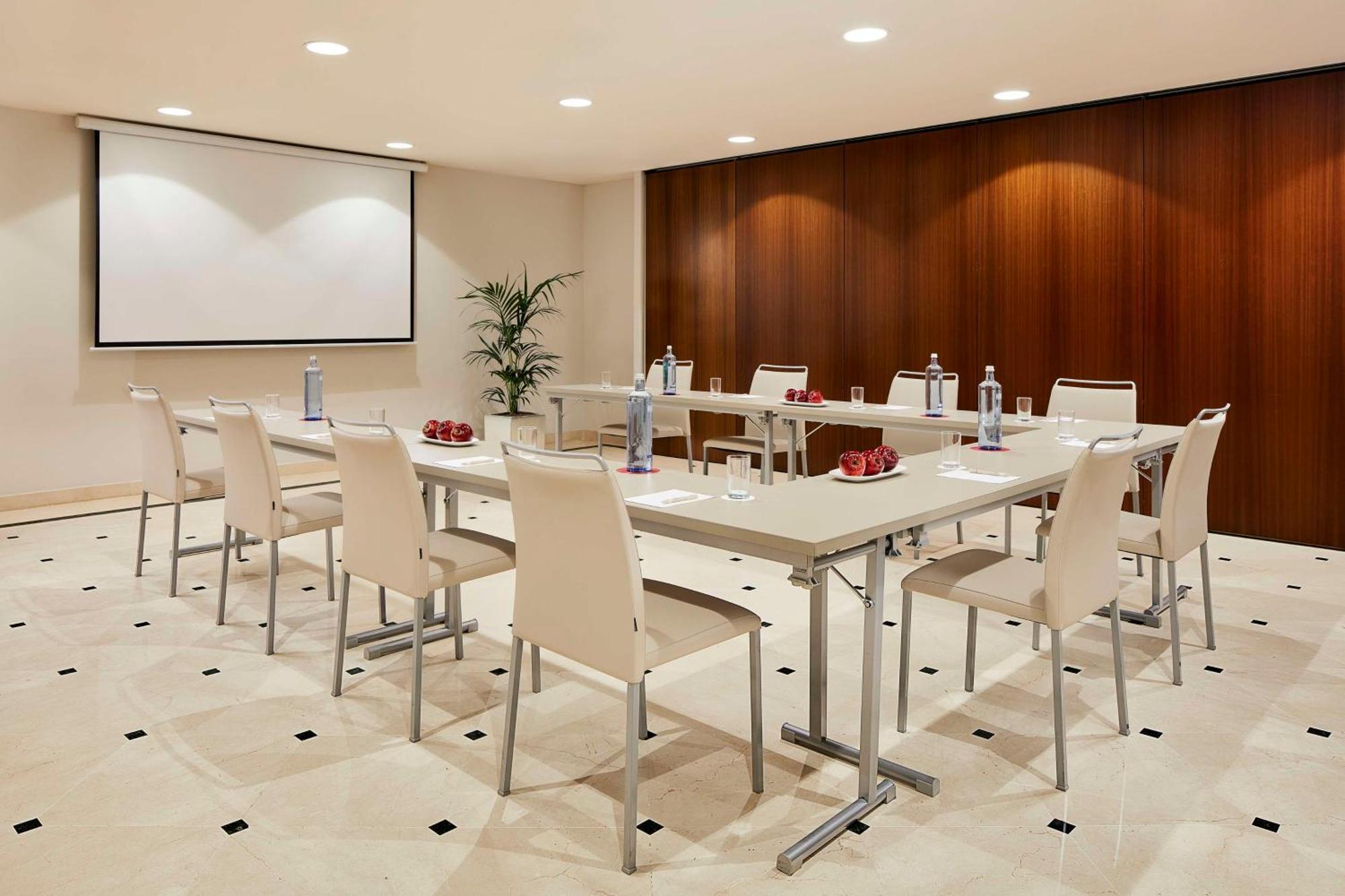 Nh Collection Marbella Hotel Bagian luar foto