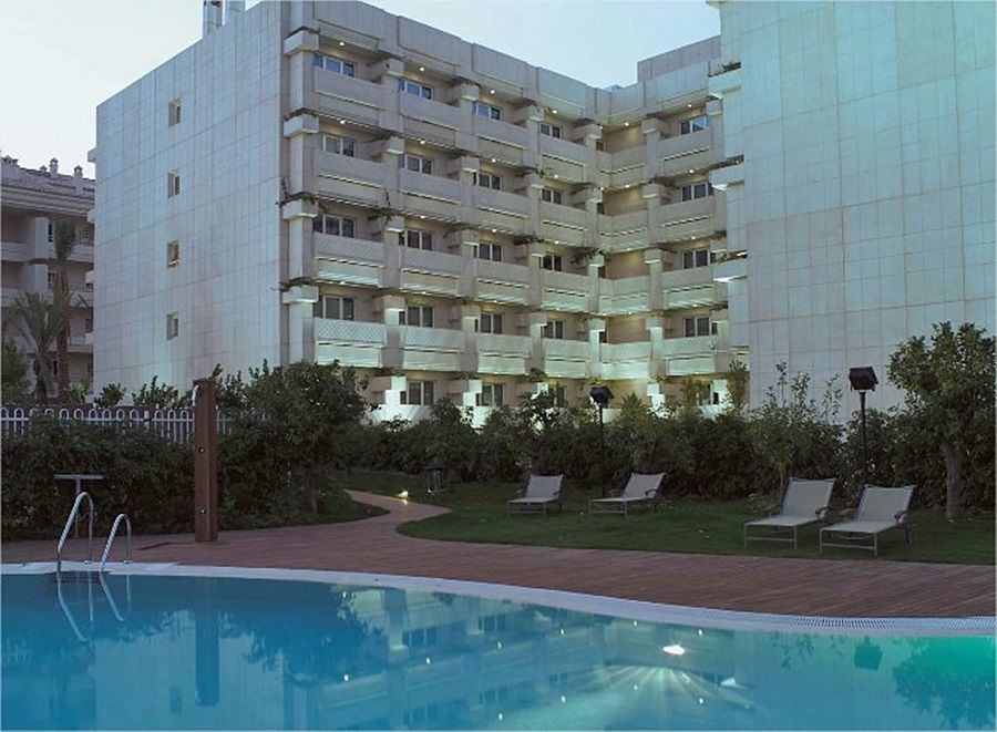 Nh Collection Marbella Hotel Bagian luar foto